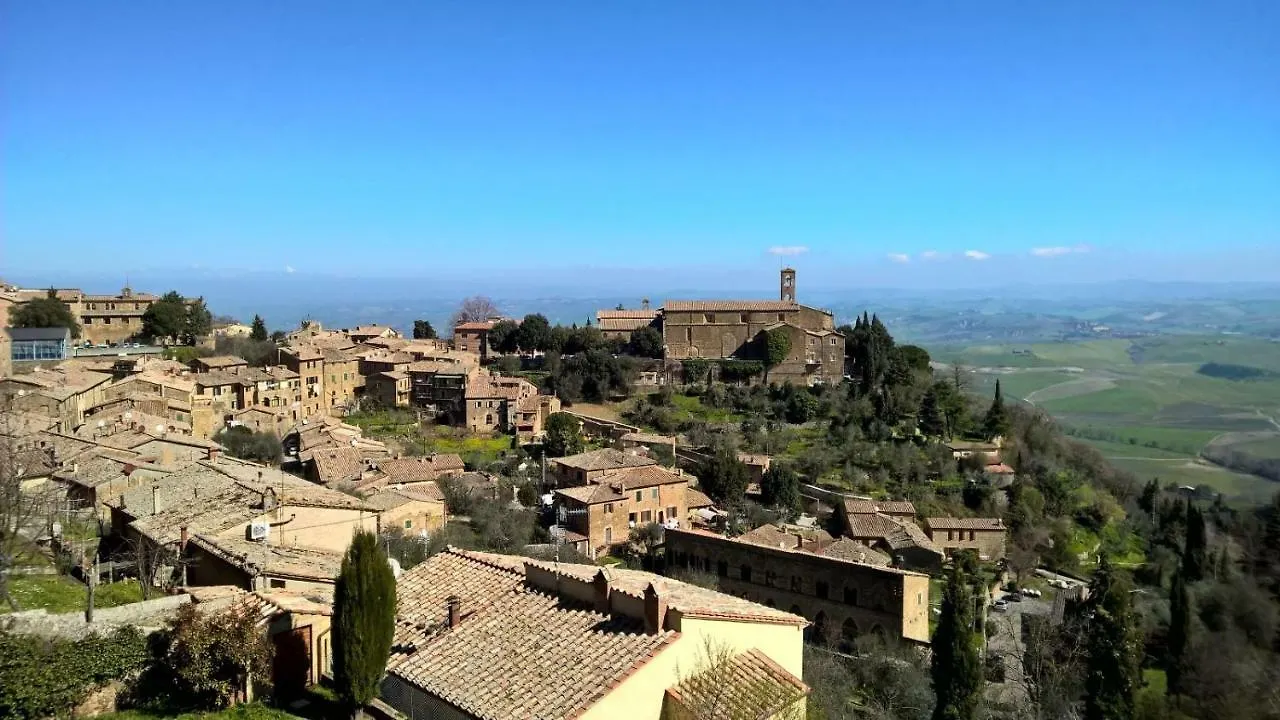 Affittacamere La Camera Di Brunella Hotel Montalcino