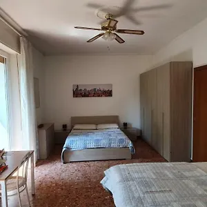 https://lo-scoiattolo.hotelinveneto.com